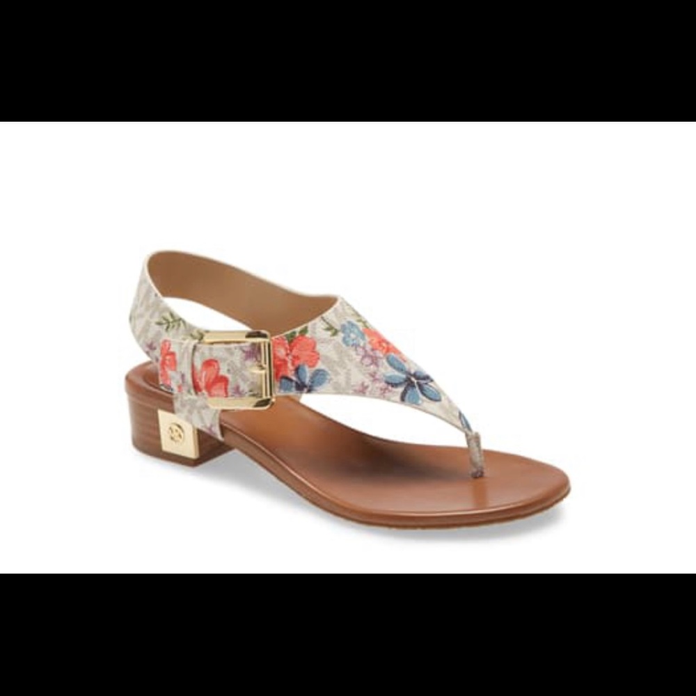 Michael Kors London sandals in Vanilla